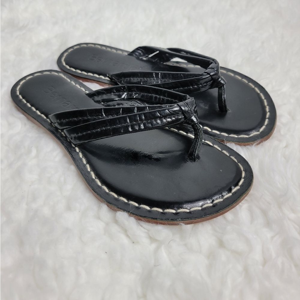 Bernardo Miami Women's Size 6 Black Leather Sandals Shoes